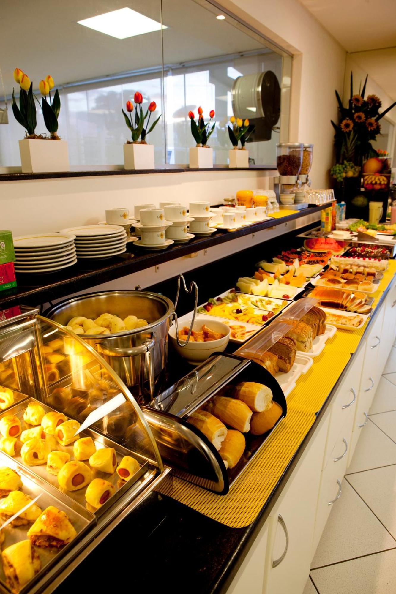 קויאבה Hotel Sansaed מראה חיצוני תמונה