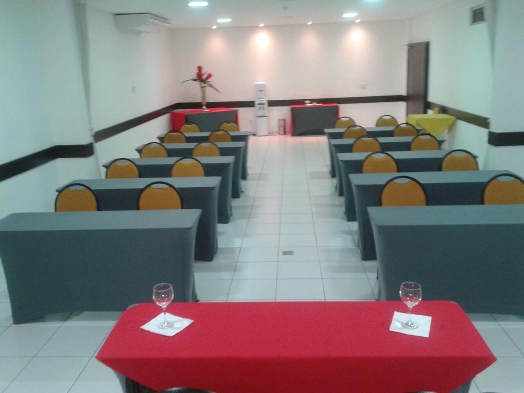 קויאבה Hotel Sansaed מראה חיצוני תמונה